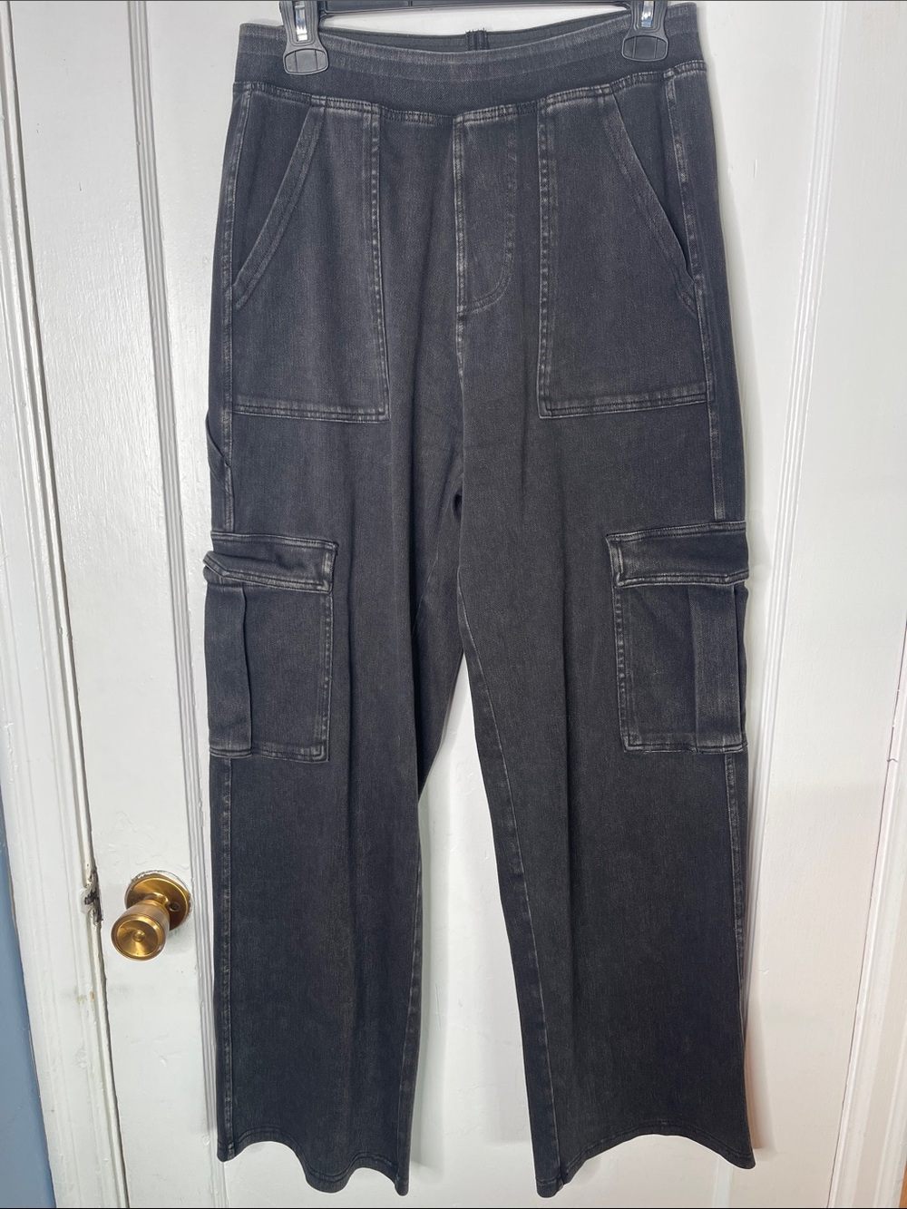Halara M Petite Wide Leg Cargo Pants Faded Black Comfortable Stretch Waist